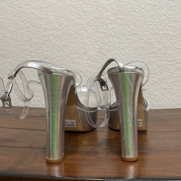 Schutz Elyda Platform Heel Sandals - Picture 5 of 8